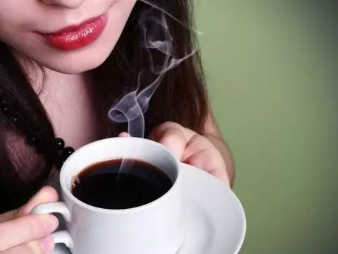 Waktu Terbaik Minum Kopi